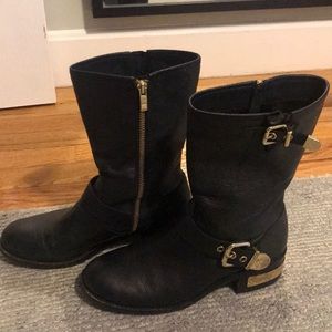 Vince Camuto low black boots